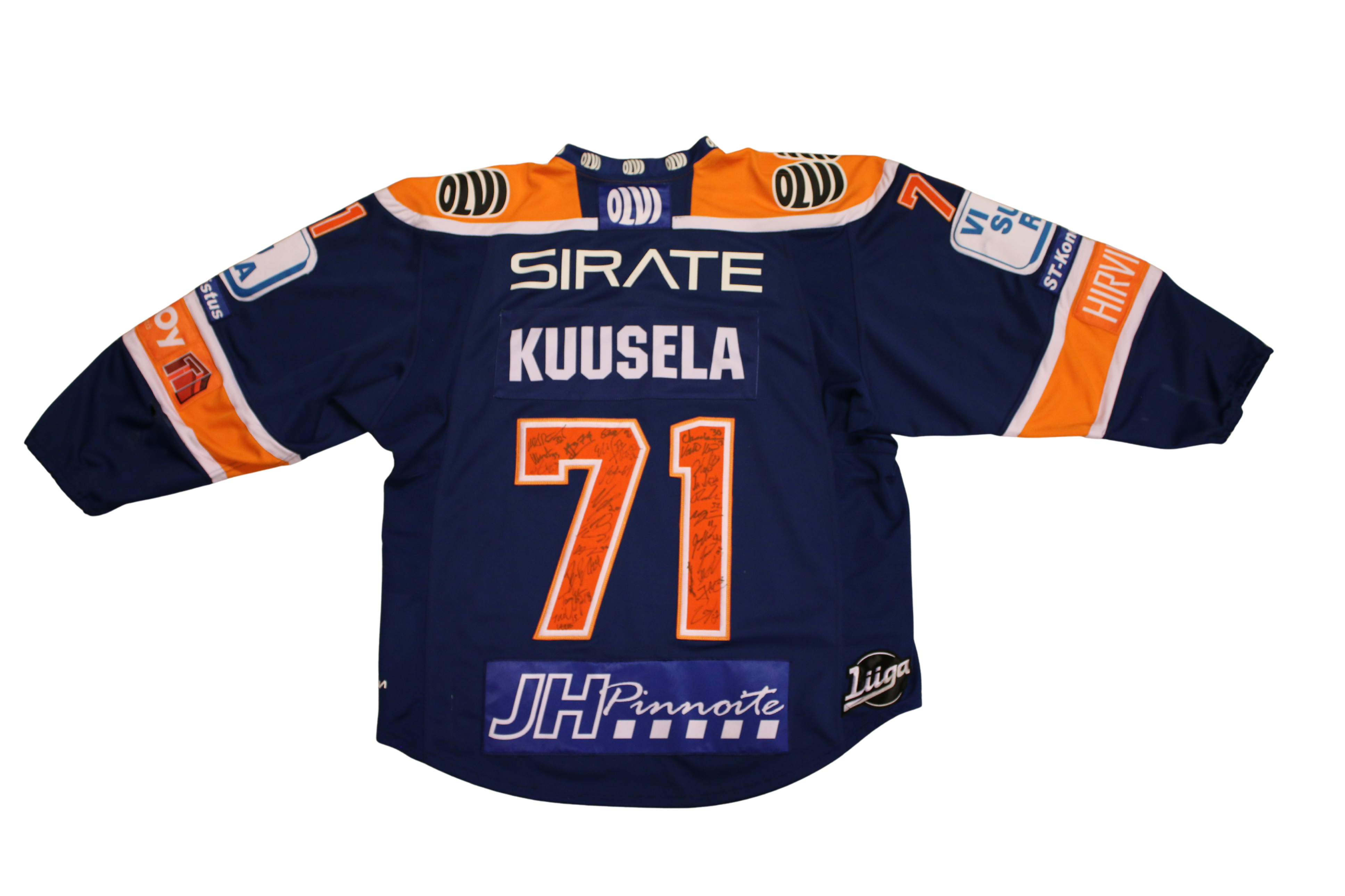 Kuusela pelipaita takaa